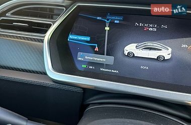 Ліфтбек Tesla Model S 2013 в Львові