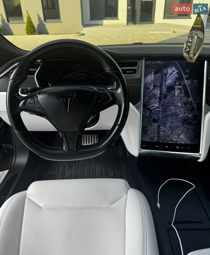 2016 Tesla Model S - мініатюра 13