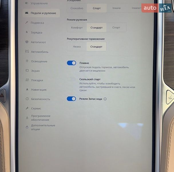 Лифтбек Tesla Model S 2015 в Киеве