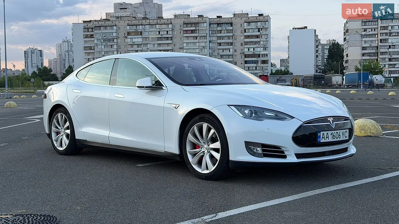 2015 Tesla Model S - мініатюра 7