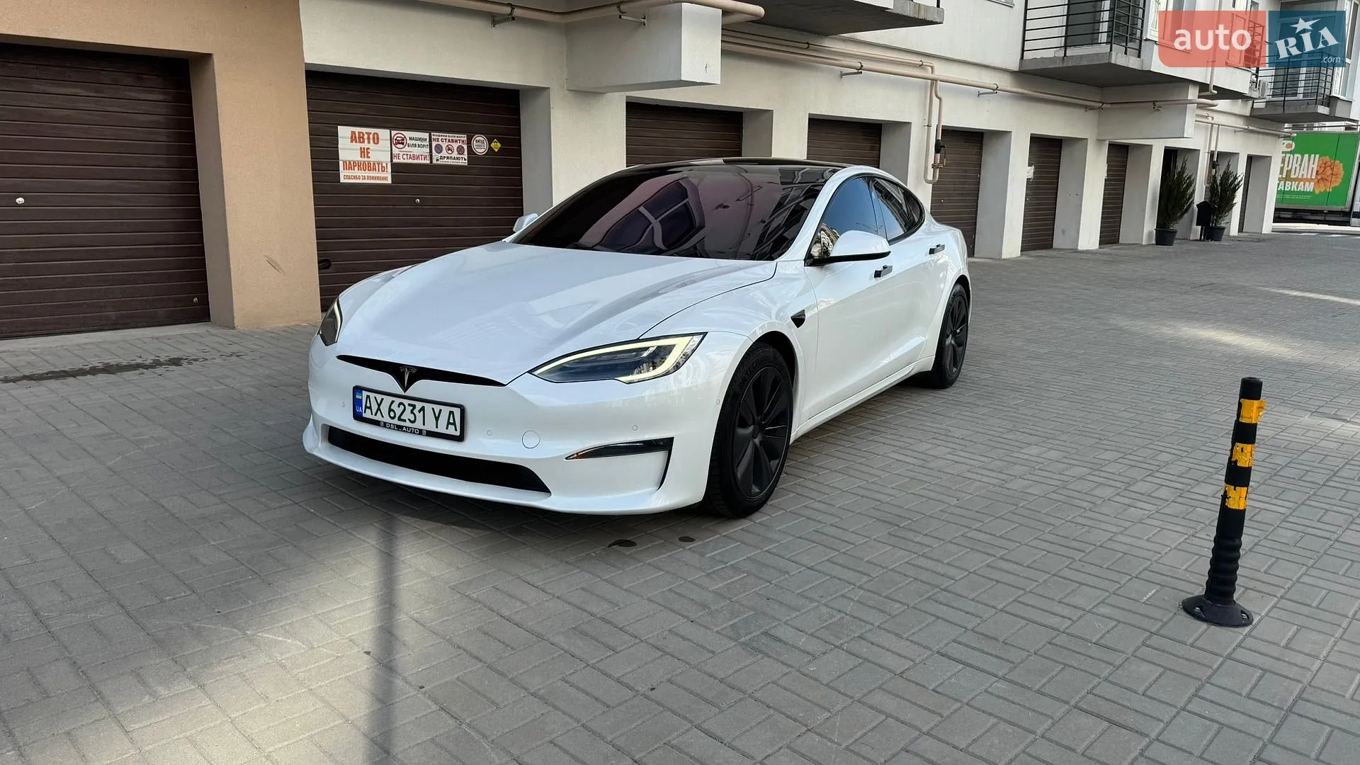 2021 Tesla Model S - мініатюра 8