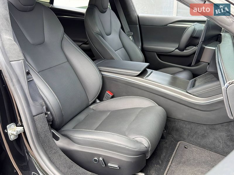 Ліфтбек Tesla Model S 2022 в Києві