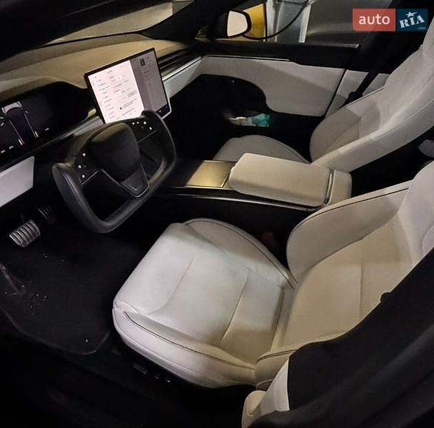 Ліфтбек Tesla Model S 2021 в Києві