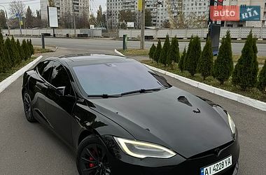 Лифтбек Tesla Model S 2016 в Харькове