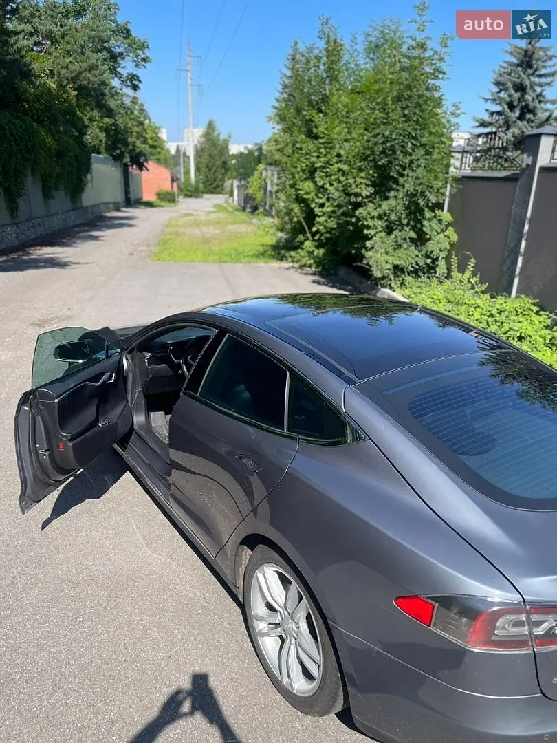 2013 Tesla Model S - мініатюра 8