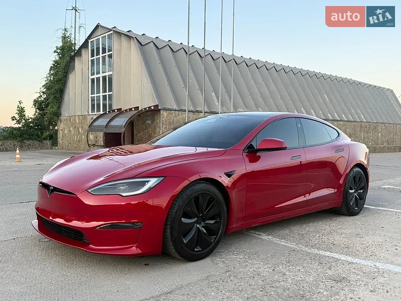 Tesla Model S 2022