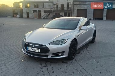 Лифтбек Tesla Model S 2013 в Калуше