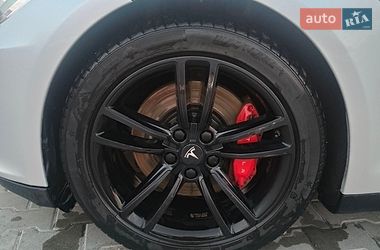 Лифтбек Tesla Model S 2013 в Калуше