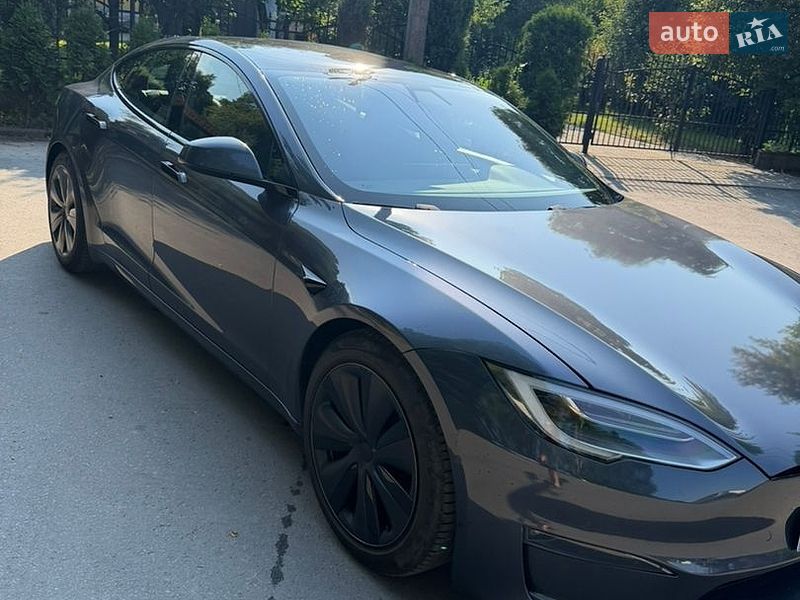 Лифтбек Tesla Model S 2021 в Самборе