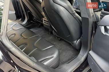 Лифтбек Tesla Model S 2015 в Киеве