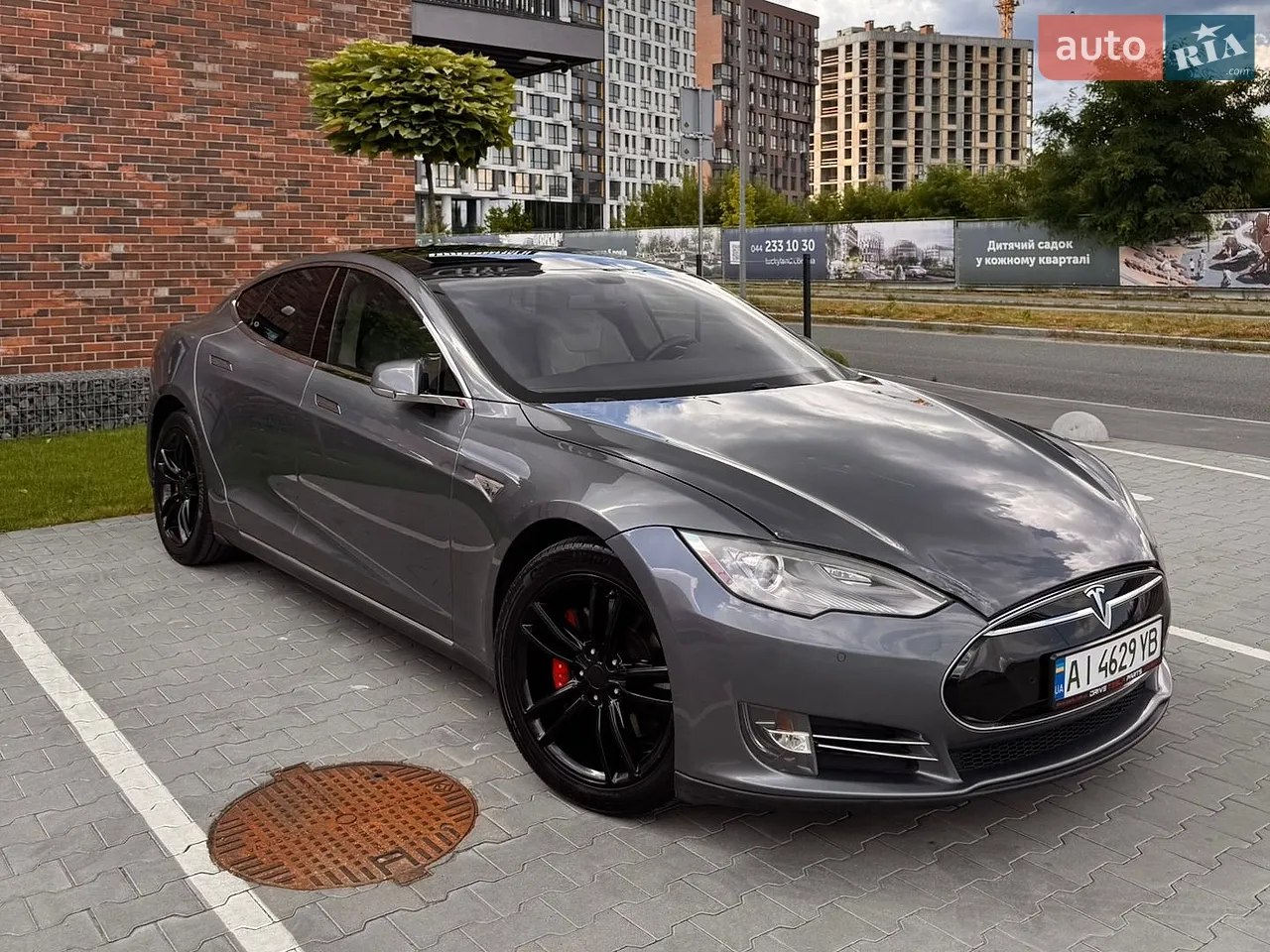 2014 Tesla Model S - мініатюра 33
