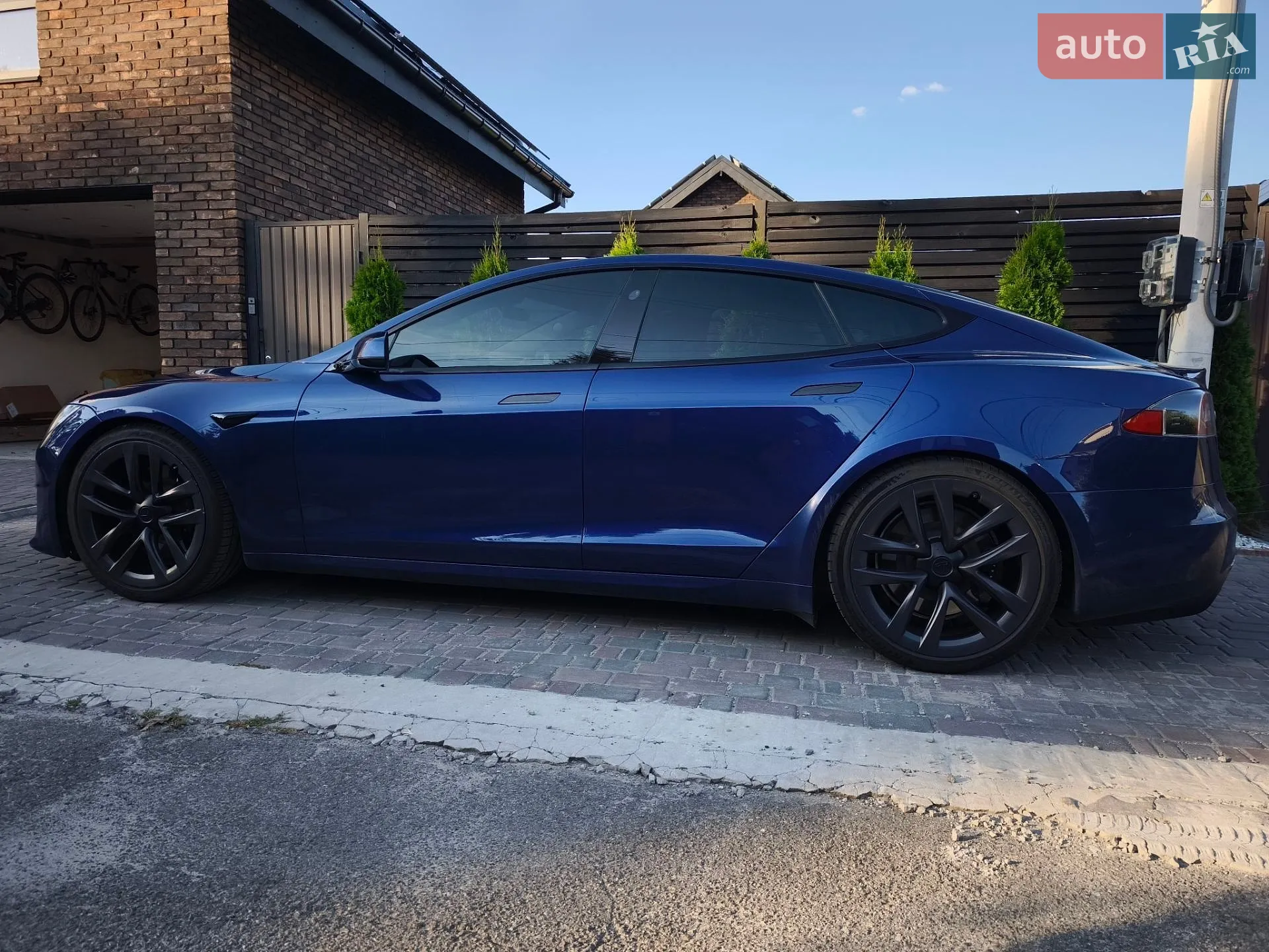 2022 Tesla Model S - мініатюра 11