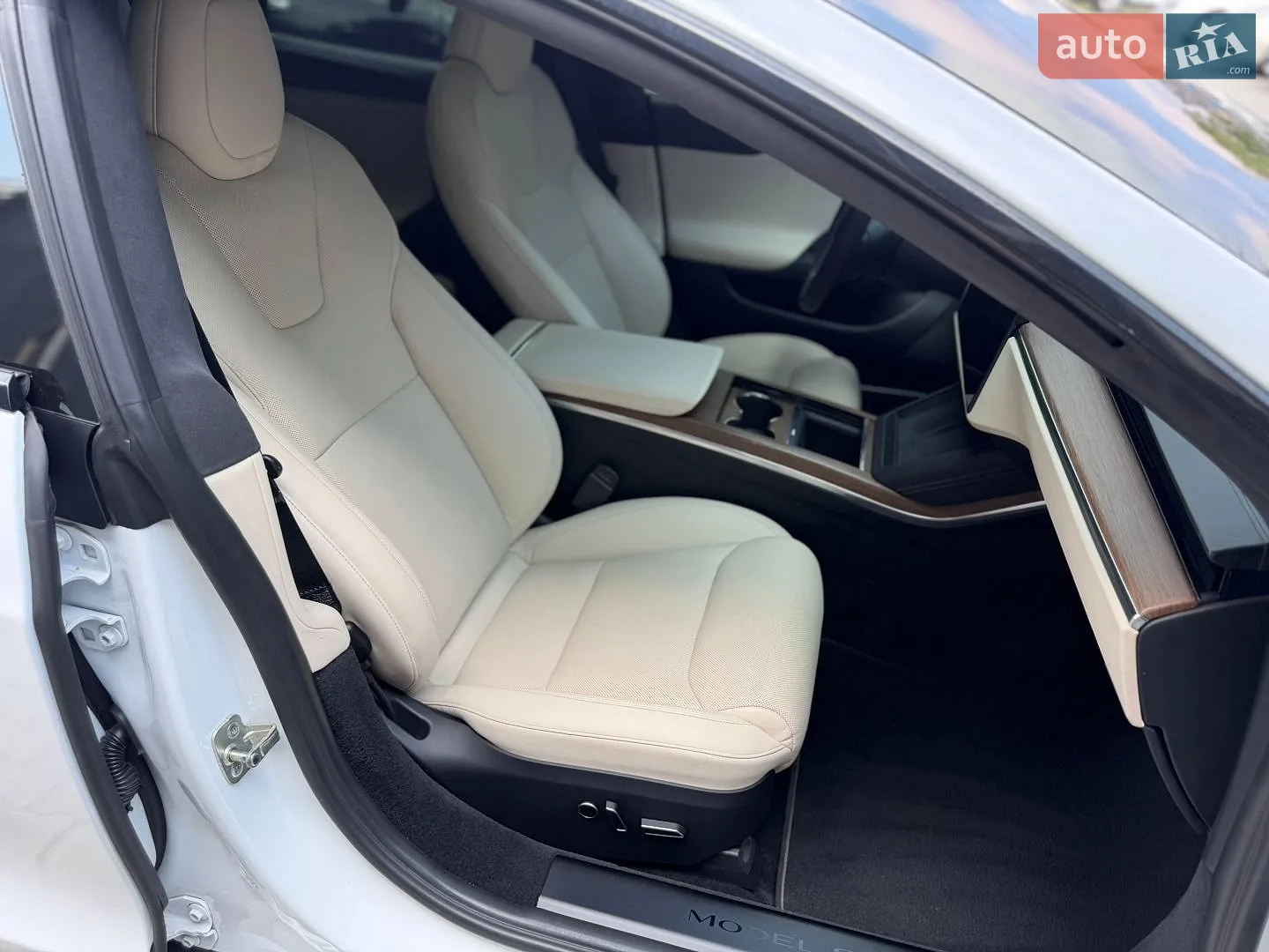 2023 Tesla Model S - мініатюра 37