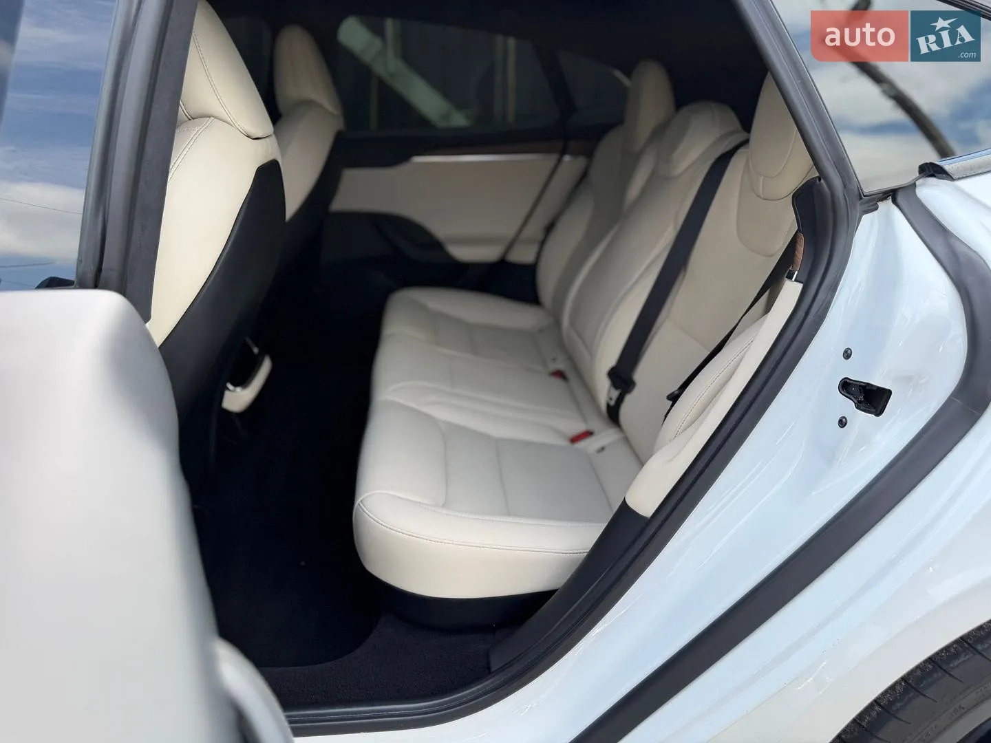 2023 Tesla Model S - мініатюра 45