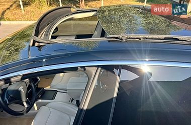 Ліфтбек Tesla Model S 2018 в Києві