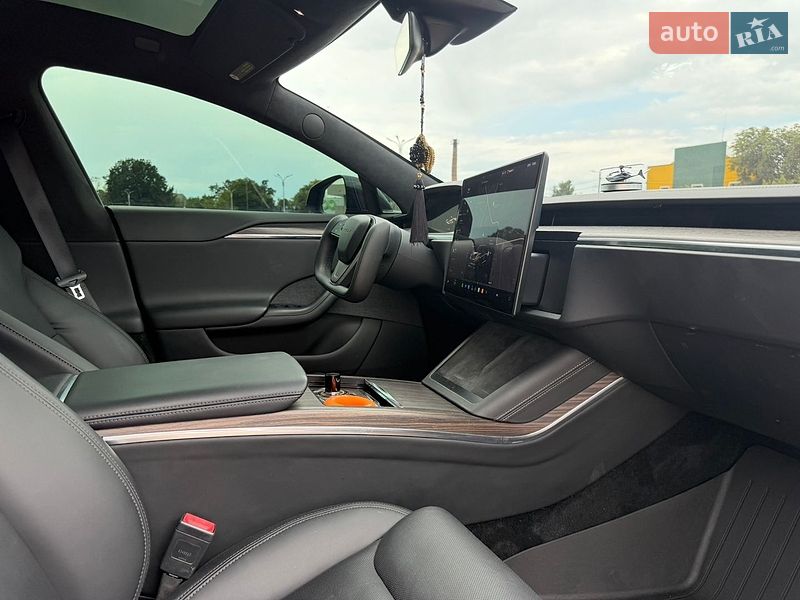 Ліфтбек Tesla Model S 2022 в Житомирі фото 31 Ліфтбек Tesla Model S 2022 в Житомирі