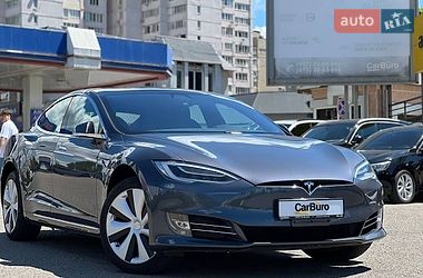 Лифтбек Tesla Model S 2020 в Одессе