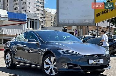 Лифтбек Tesla Model S 2020 в Одессе