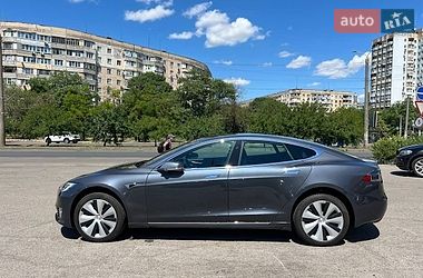 Лифтбек Tesla Model S 2020 в Одессе