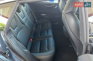 Лифтбек Tesla Model S 2020 в Одессе