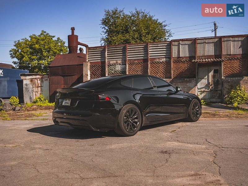 Лифтбек Tesla Model S 2021 в Житомире фото 9 Лифтбек Tesla Model S 2021 в Житомире