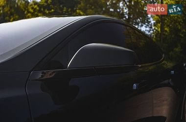 Лифтбек Tesla Model S 2021 в Житомире фото 10 Лифтбек Tesla Model S 2021 в Житомире