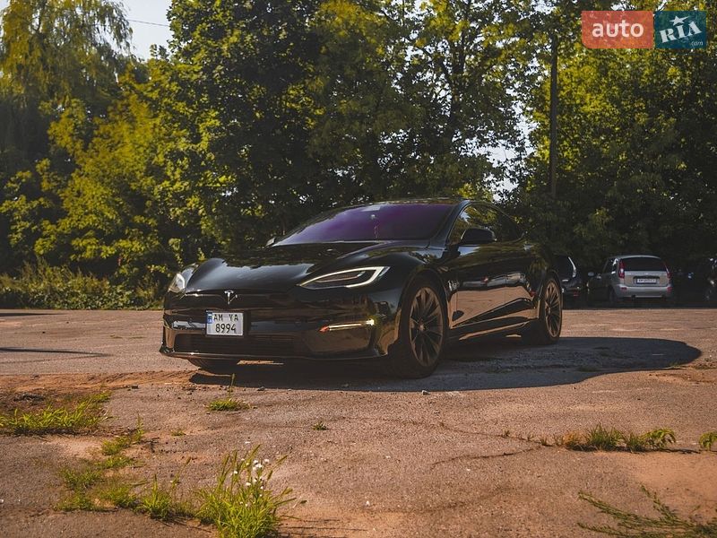 Лифтбек Tesla Model S 2021 в Житомире фото Лифтбек Tesla Model S 2021 в Житомире