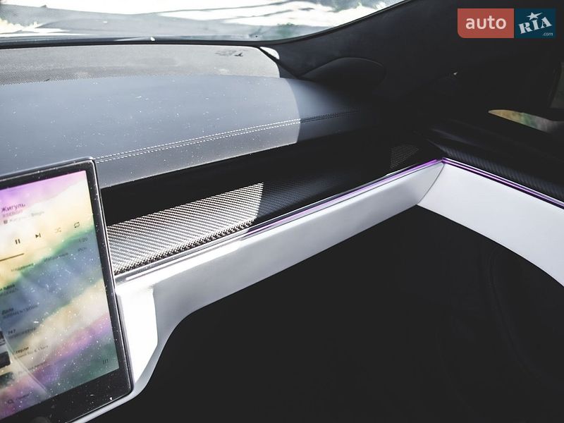 Лифтбек Tesla Model S 2021 в Житомире фото 15 Лифтбек Tesla Model S 2021 в Житомире
