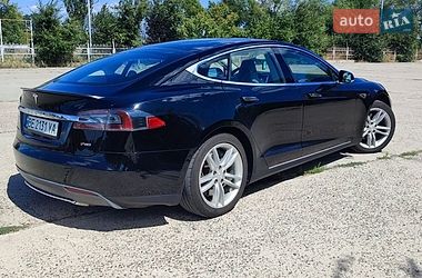 Лифтбек Tesla Model S 2013 в Южноукраинске