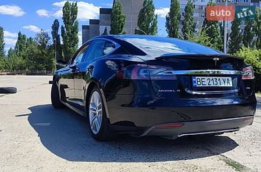Лифтбек Tesla Model S 2013 в Южноукраинске