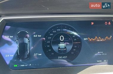 Лифтбек Tesla Model S 2013 в Южноукраинске