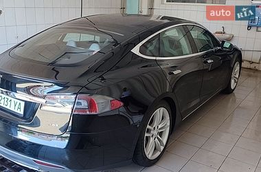 Лифтбек Tesla Model S 2013 в Южноукраинске