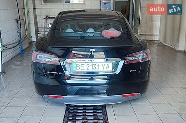 Лифтбек Tesla Model S 2013 в Южноукраинске