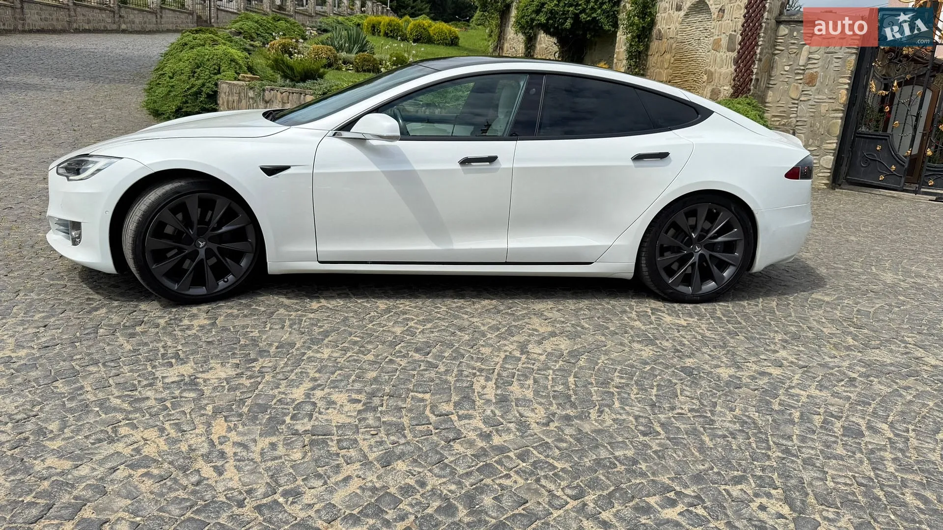 2019 Tesla Model S - мініатюра 19