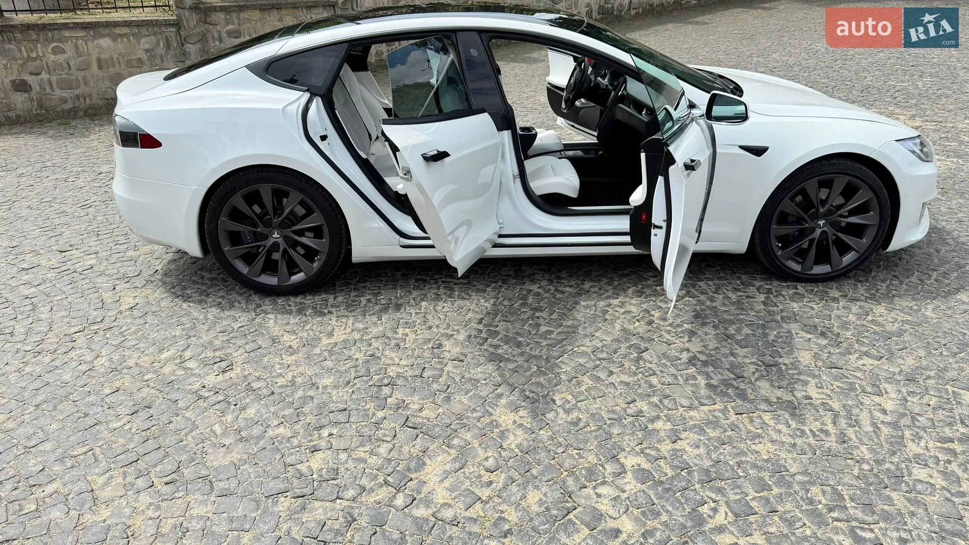 2019 Tesla Model S - мініатюра 24