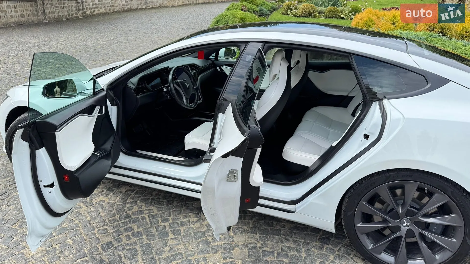 2019 Tesla Model S - мініатюра 23