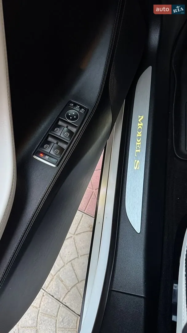 2019 Tesla Model S - мініатюра 67