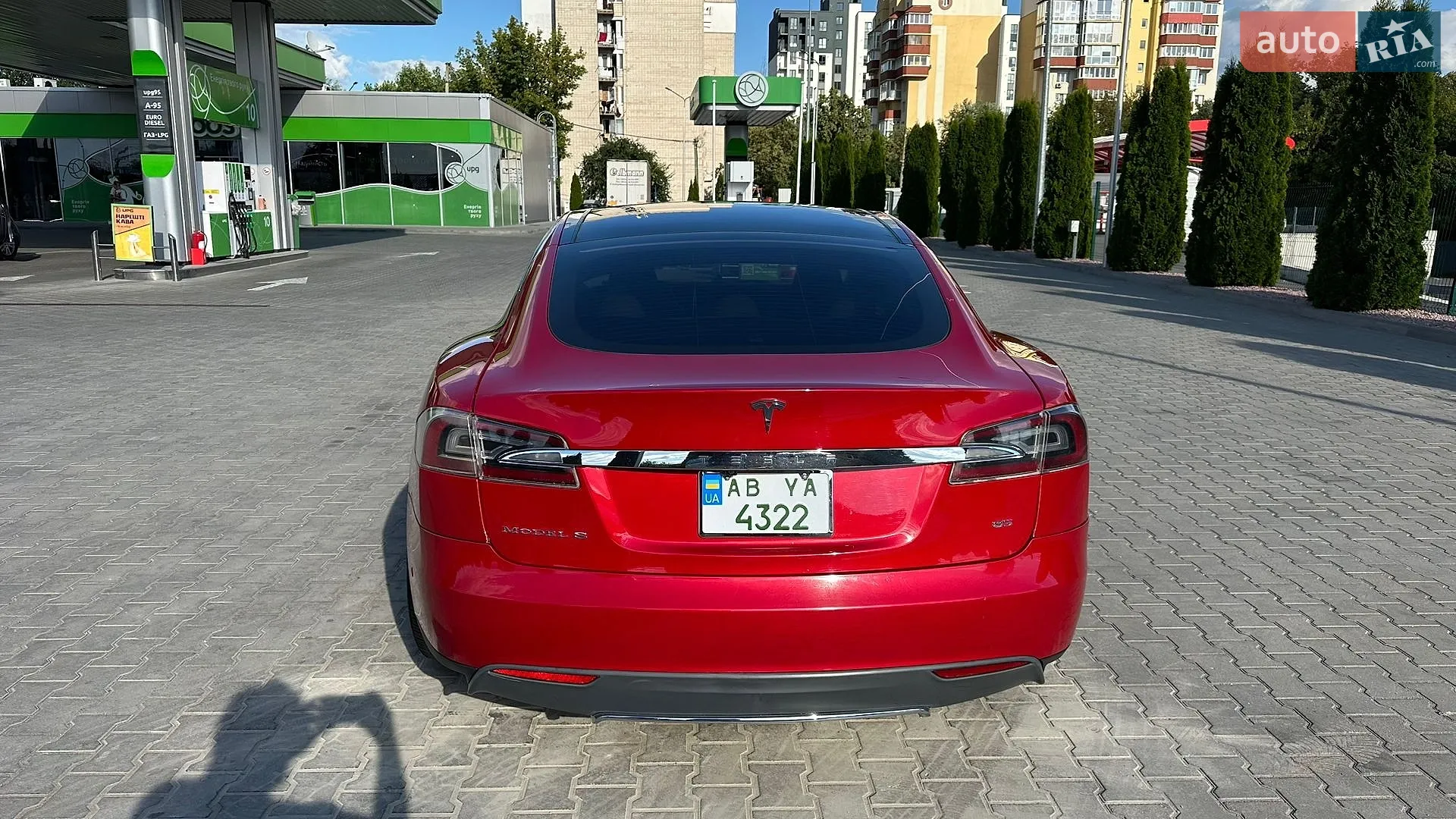 2014 Tesla Model S - мініатюра 4