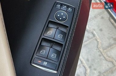 Лифтбек Tesla Model S 2014 в Виннице