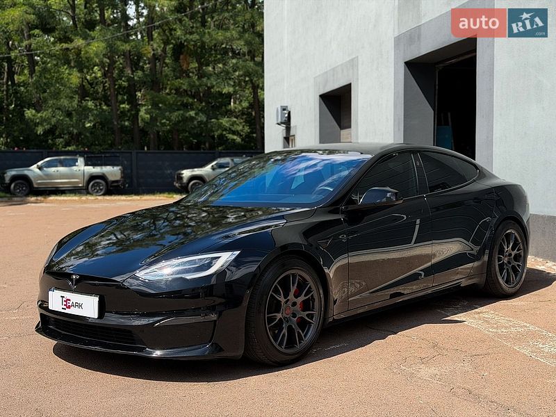 Ліфтбек Tesla Model S 2021 в Києві