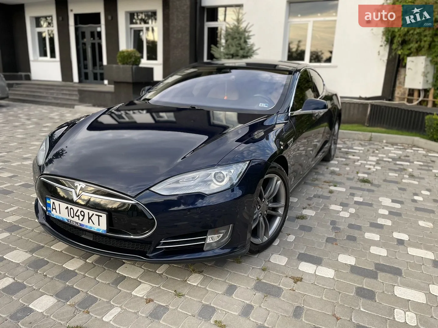 2014 Tesla Model S - мініатюра 2