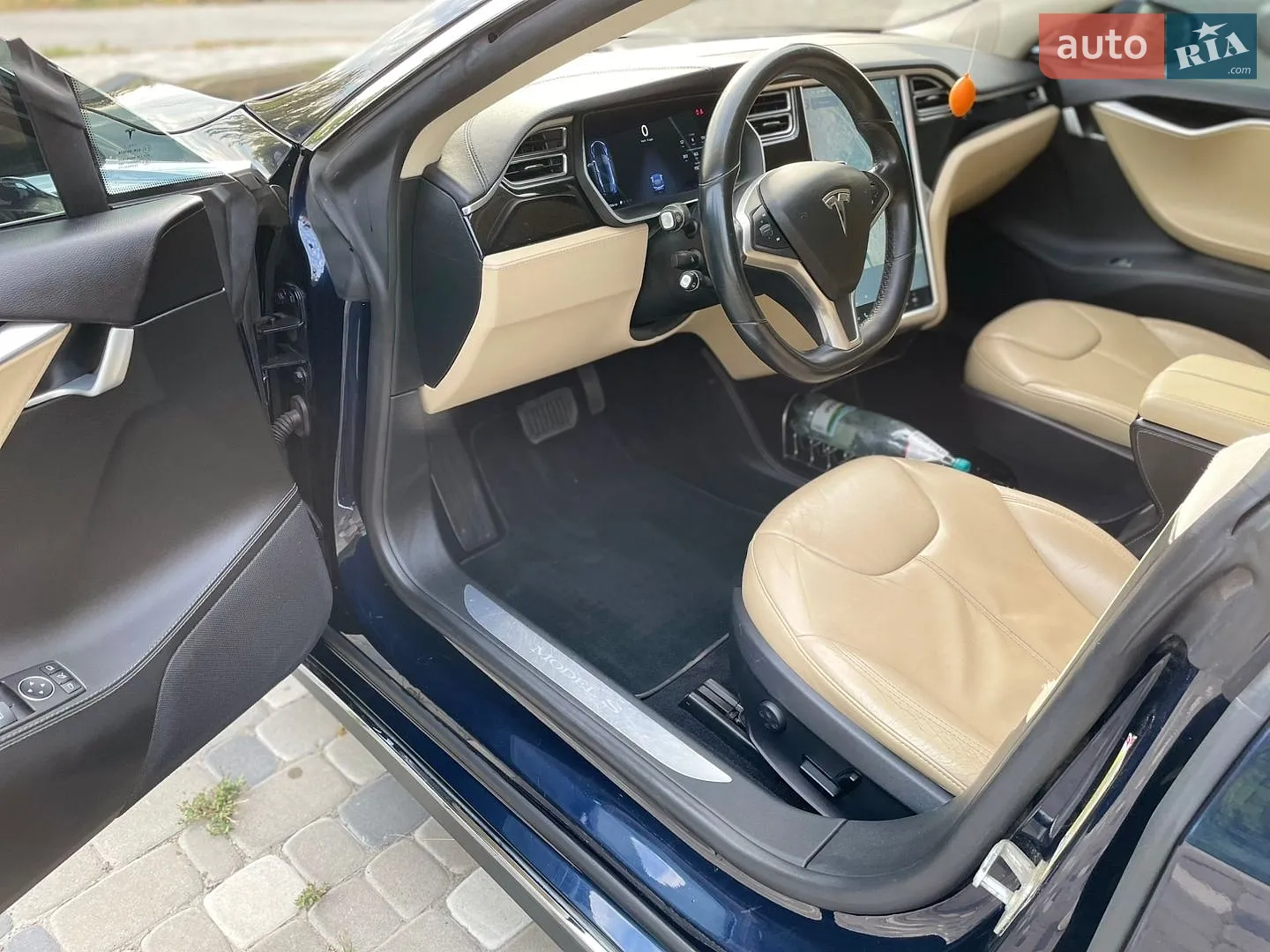 2014 Tesla Model S - мініатюра 10
