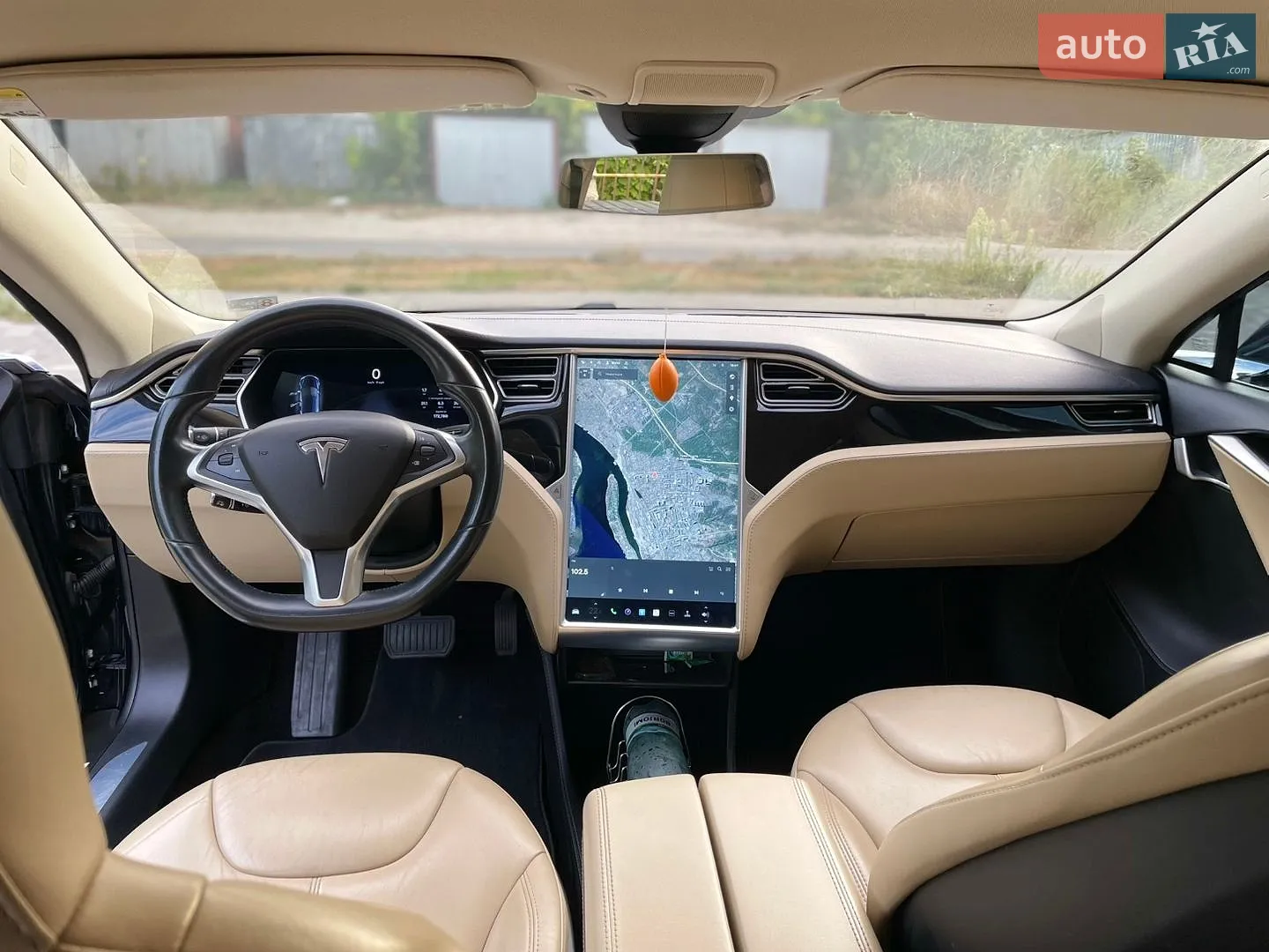 2014 Tesla Model S - мініатюра 12