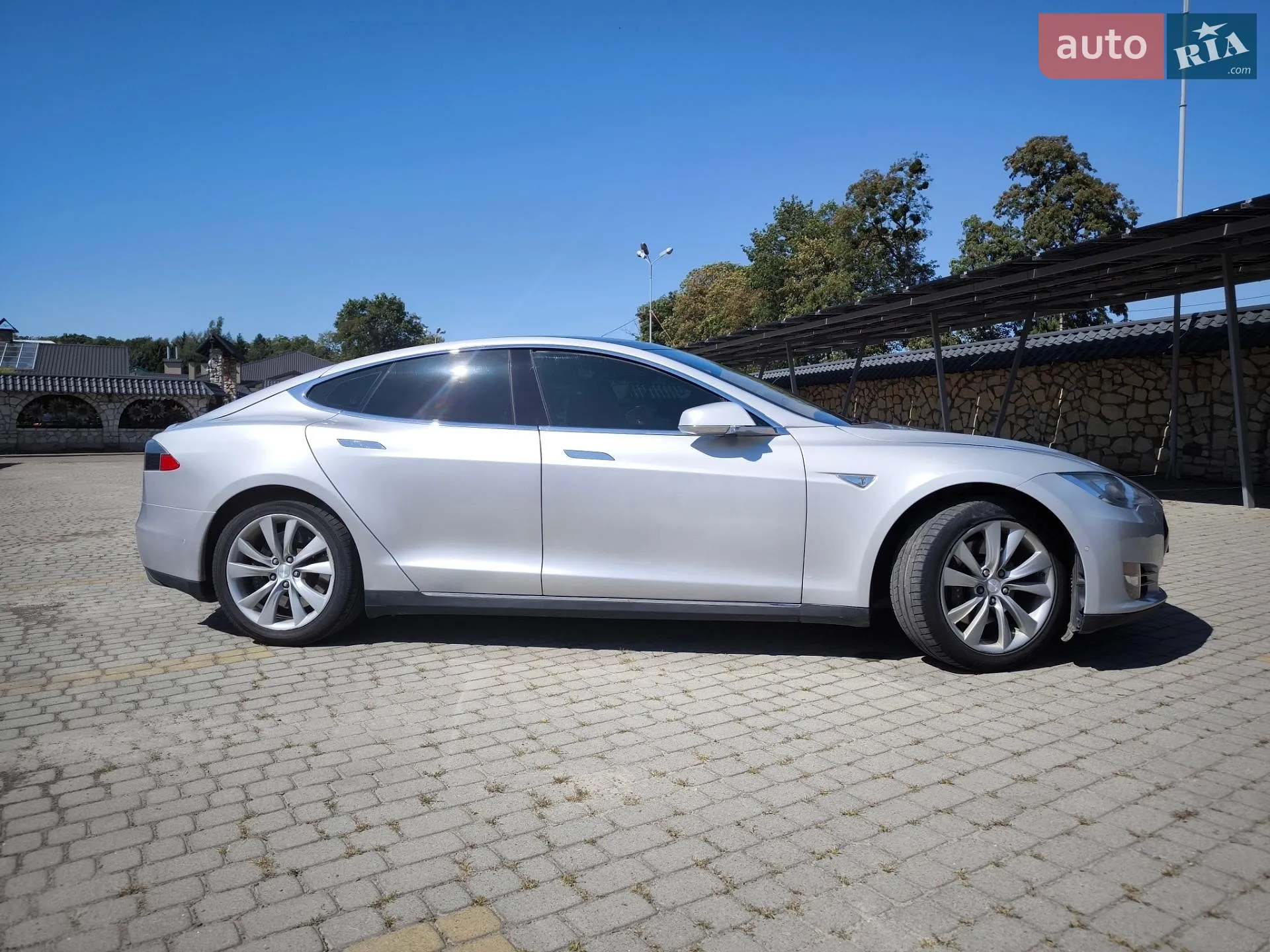 2014 Tesla Model S - мініатюра 3