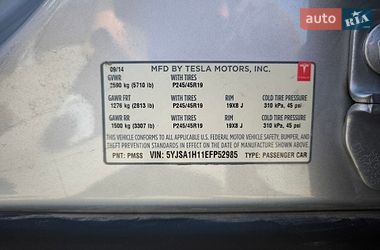 Ліфтбек Tesla Model S 2014 в Львові