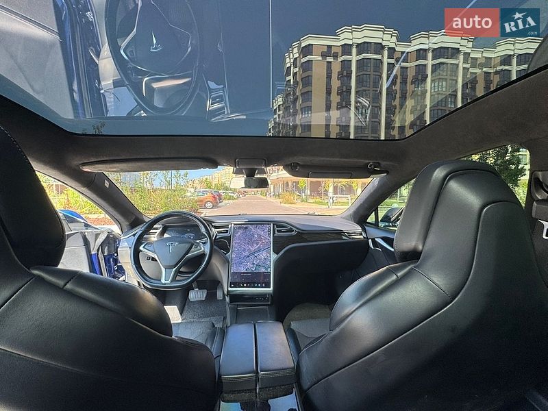 Лифтбек Tesla Model S 2017 в Софиевской Борщаговке