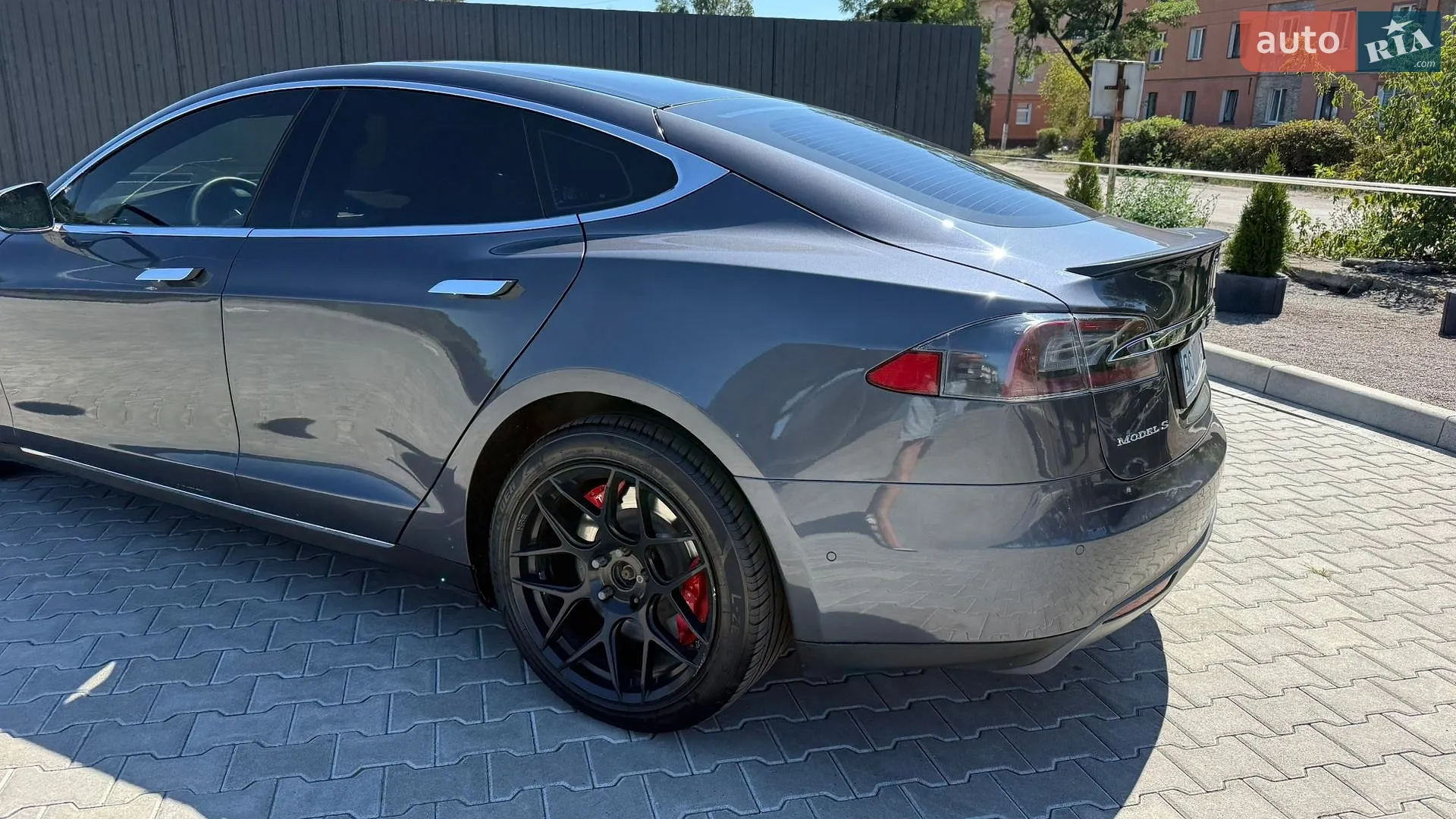 2016 Tesla Model S - мініатюра 18