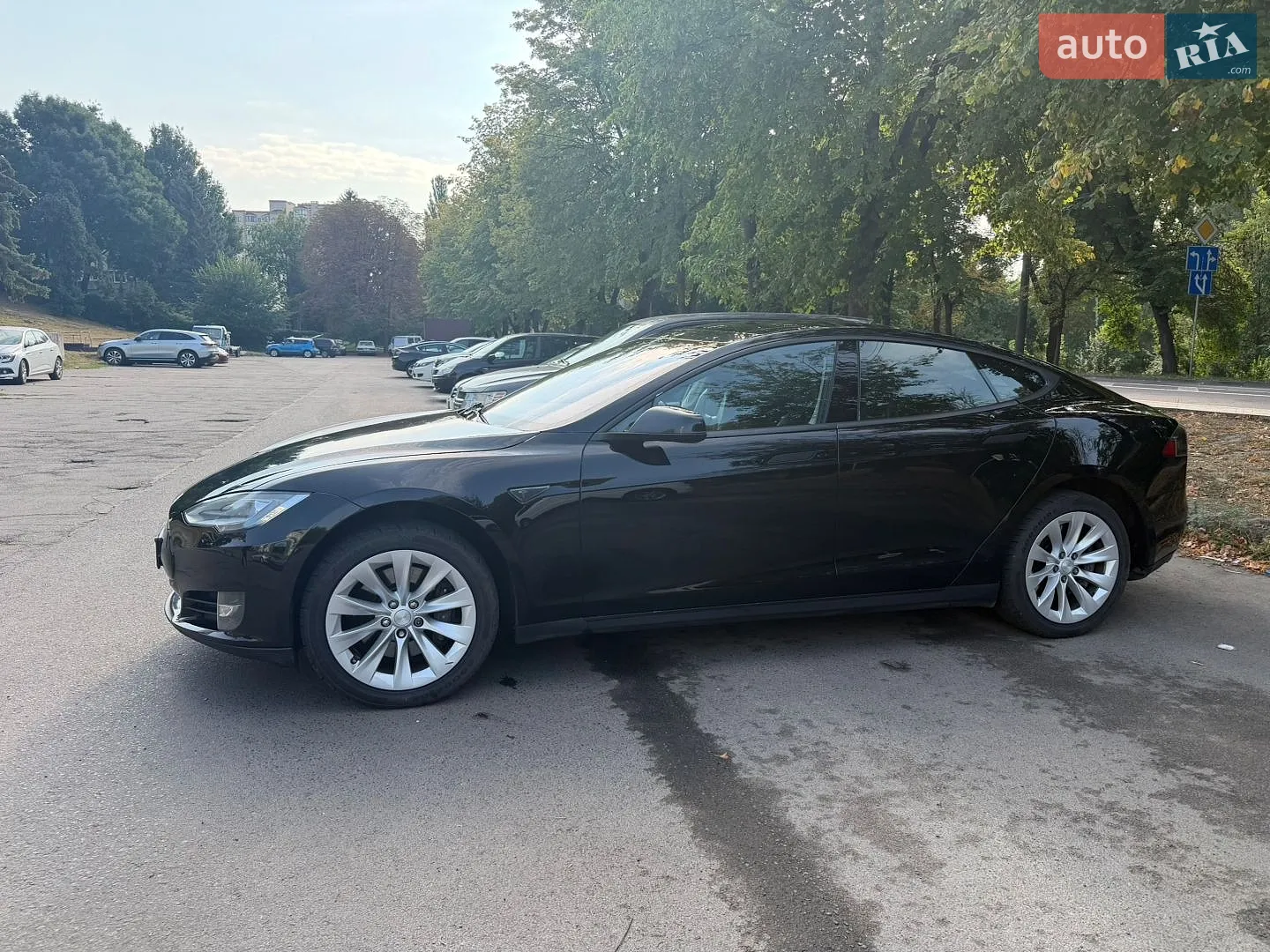 2014 Tesla Model S - мініатюра 2