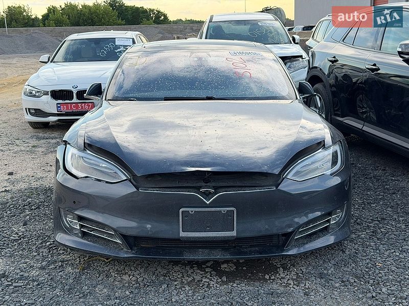 Tesla Model S 2018 Tesla Model S 2018