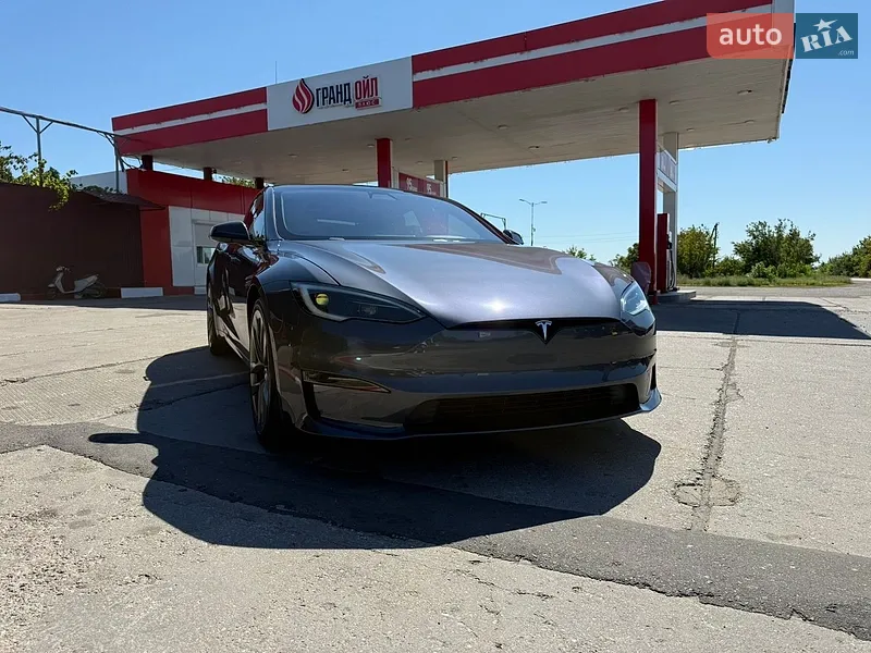 Tesla Model S 2022